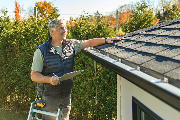 Professional Roofing technician working in Travelers Rest, SC